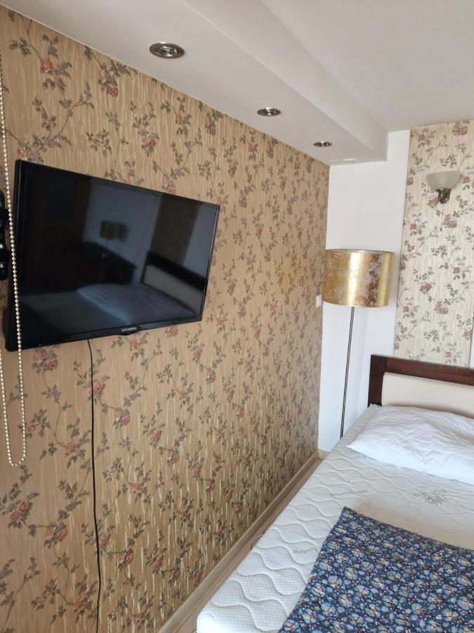 Balassi apartment Štúrovo Bagian luar foto